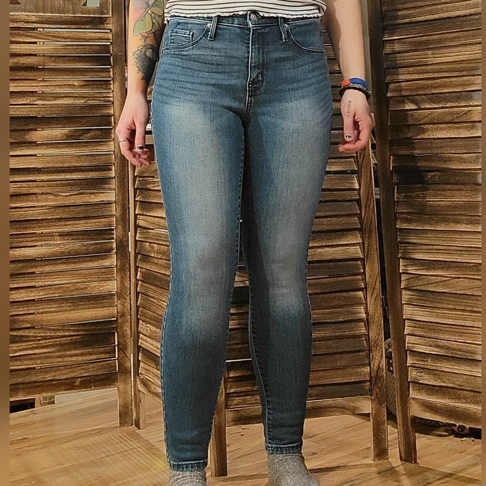 💥3 / 25$, Size 8 Stretch Skinny Jeans